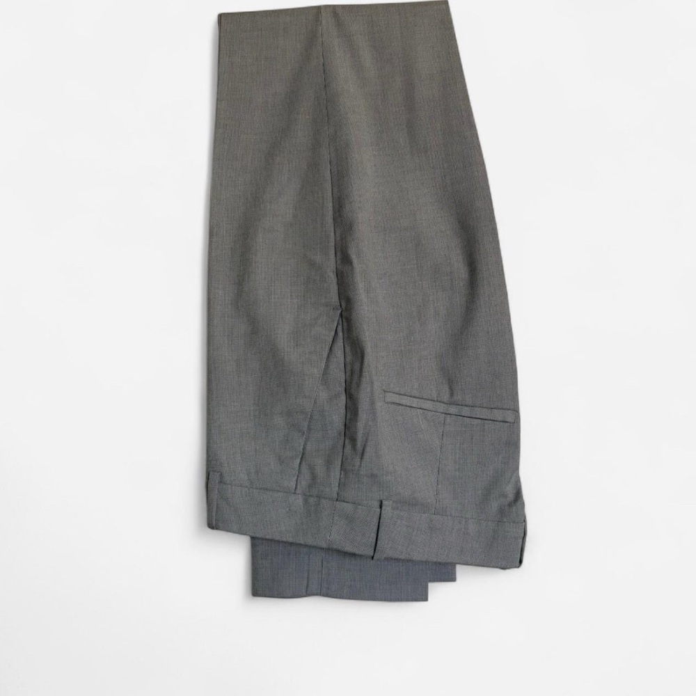 H&M Women Gray Suit Pants. Slim fit.